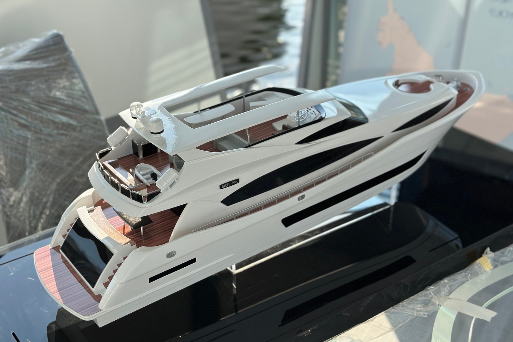 SLA printed yacht scale model for a marine industry group